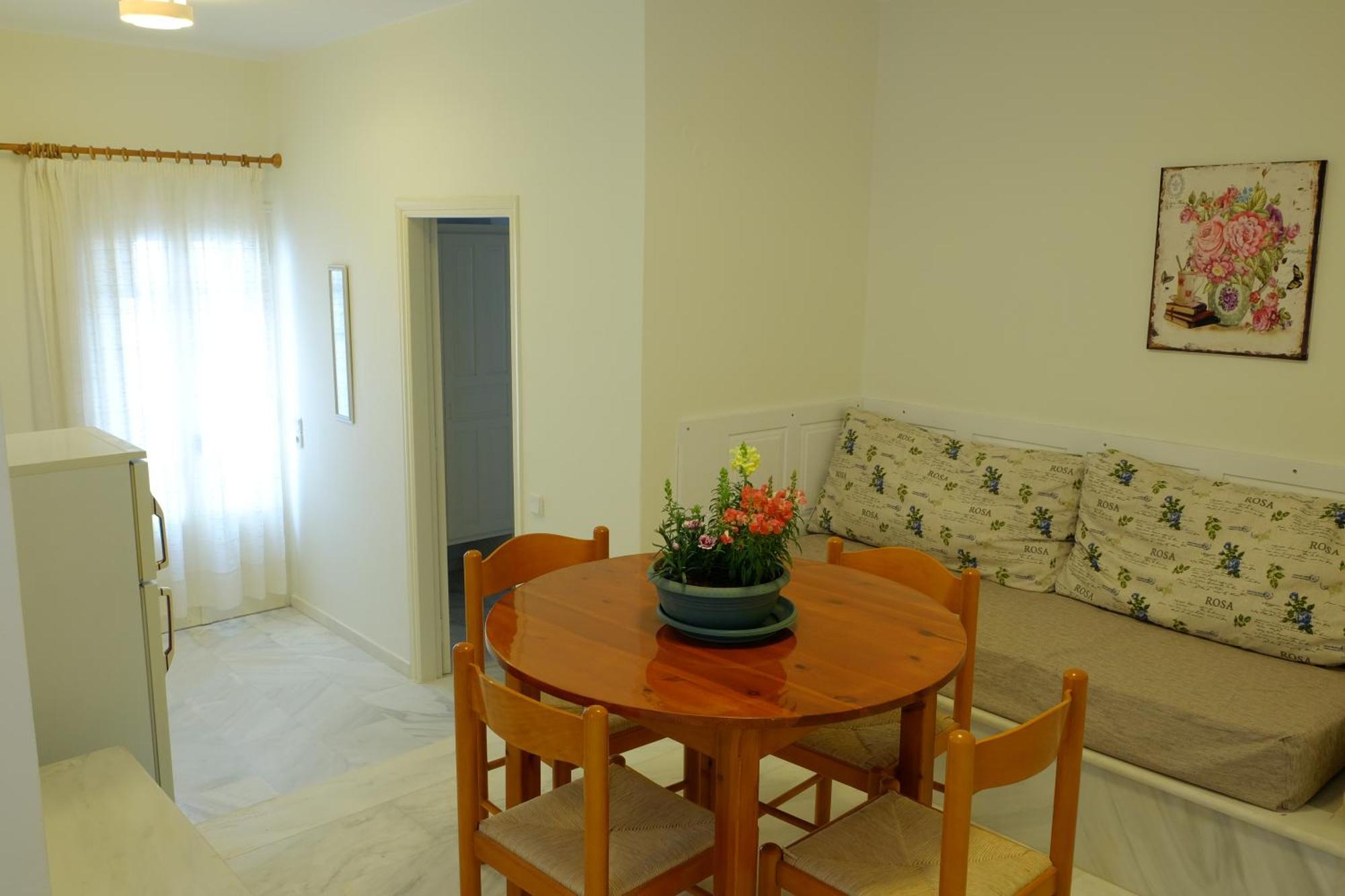 Dialinas Apartments อิสตรอน ห้อง รูปภาพ